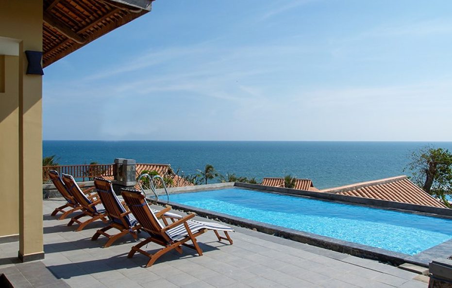 Biệt thự trước biển với hồ bơi riêng (Pool Villa Beach Front)
