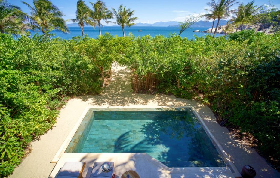 Biệt thự Gia Đình 2 phòng ngủ hồ bơi riêng (2BR Family Beach Pool Villa) |  Hè kết nối (đặt đến 20/06) – Ở từ 2 đêm & Tặng thêm bữa ăn hoặc trải nghiệm