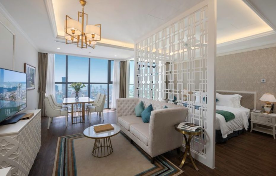 Executive Suite – Ăn Sáng + Vui chơi Vin Wonder