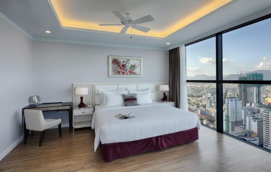 Vinpearl Condotel Beachfront Nha Trang