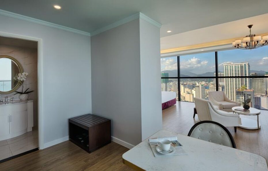 Vinpearl Condotel Beachfront Nha Trang