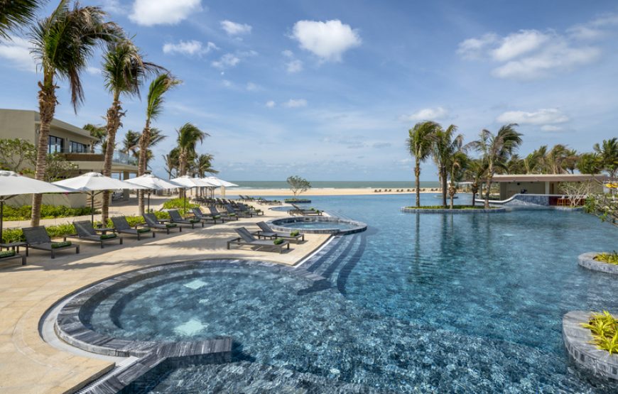 Meliá Hồ Tràm Beach Resort