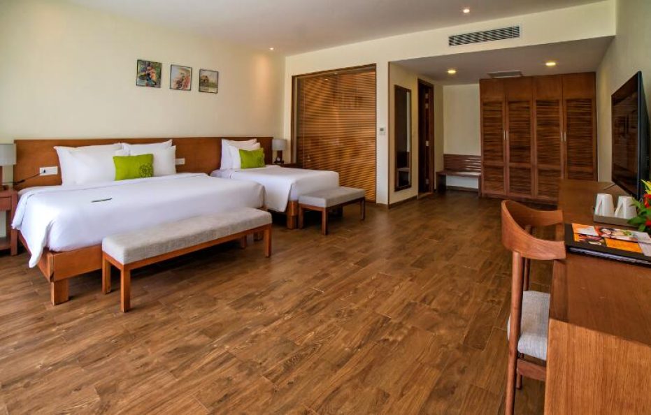 Senior Deluxe – Ăn 03 bữa + Miễn phí 02 trẻ dưới 12 tuổi