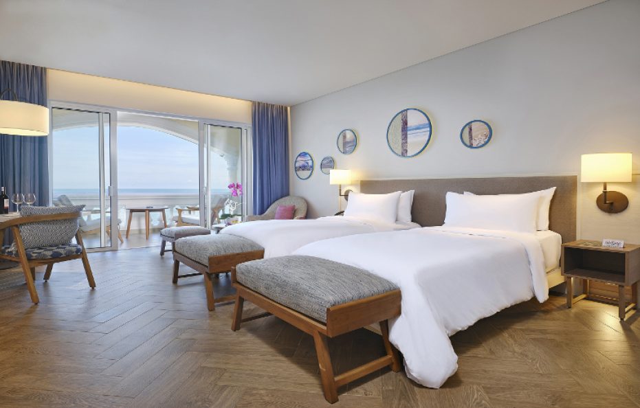 Khu biển | Deluxe hướng biển – Xe đưa đón & Ăn sáng