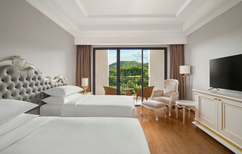 Deluxe | Ăn 03 bữa + Vui chơi Vinwonder
