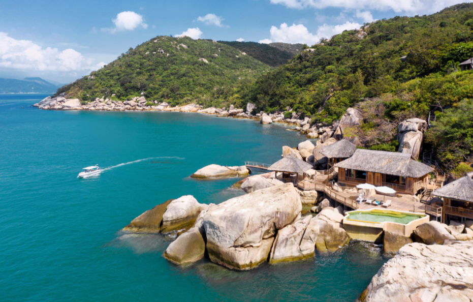 Biệt thự The Rock Retreat 2 phòng ngủ | Hè kết nối (đặt đến 20/06) – Ở từ 2 đêm & Tặng thêm bữa ăn hoặc trải nghiệm