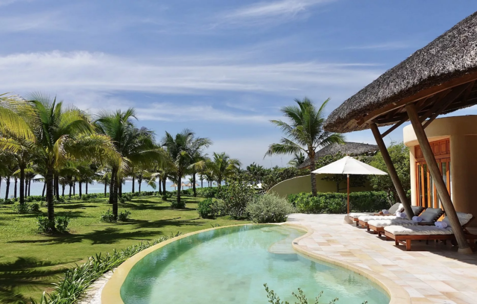 Khu Ana Villa | Beach Front Four-Bedroom Pool Villa