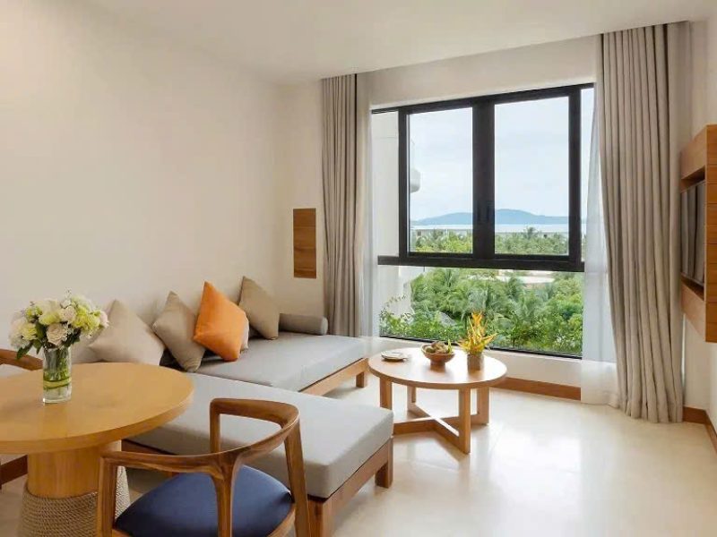 Garden One-Bedroom Suite