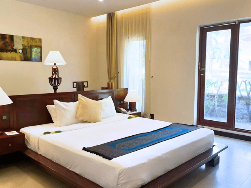 Deluxe hướng vườn
