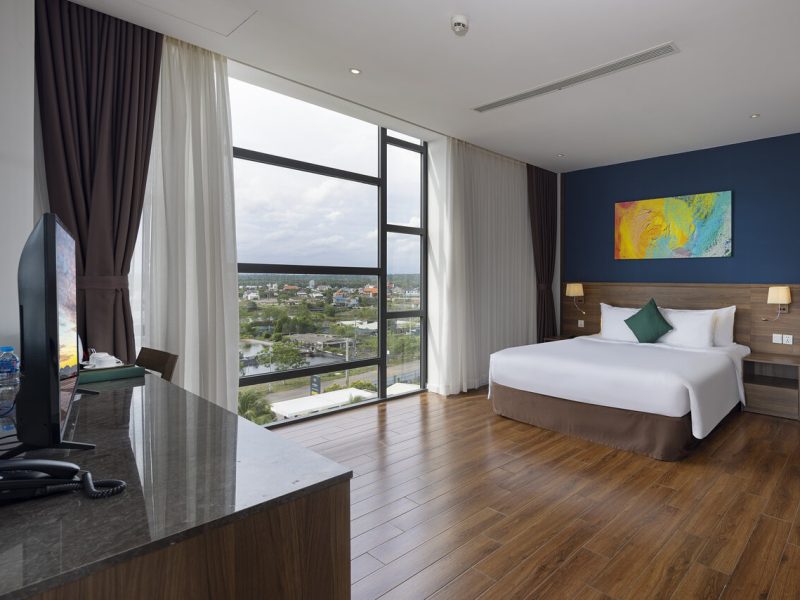 Deluxe hướng vườn