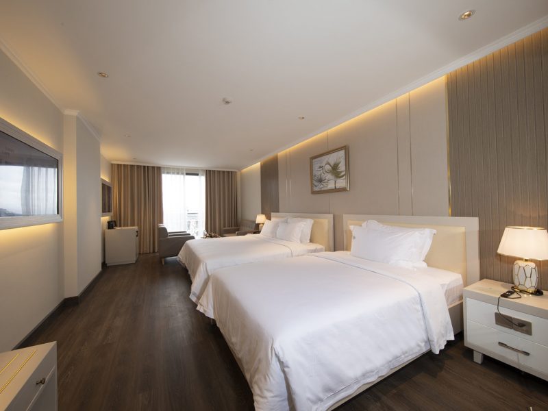 Deluxe Family – 03 Khách