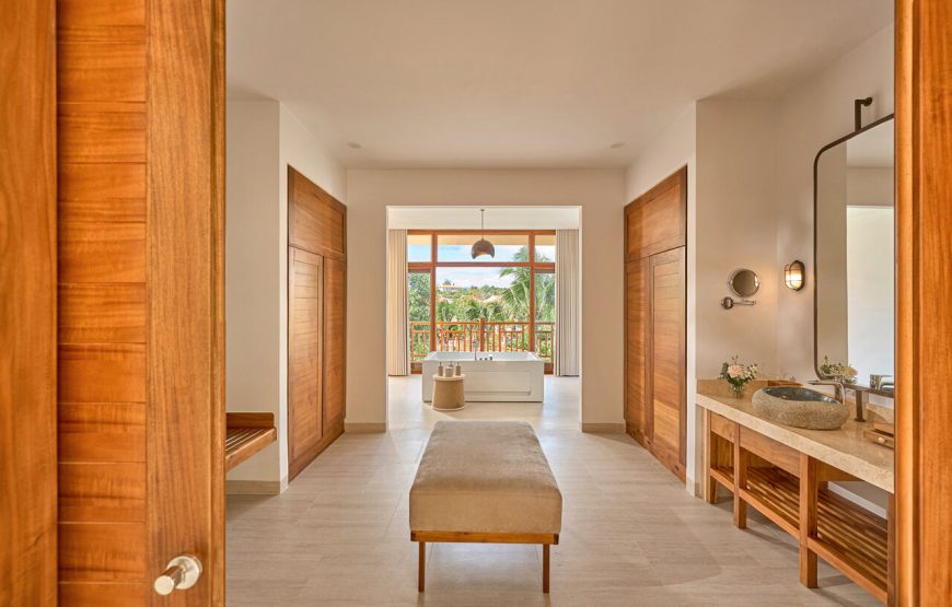 Khu Lagoon Villa | Biệt thự 03 phòng ngủ hướng hồ có hồ bơi riêng (Lagoon Three-Bedroom Pool Villa)